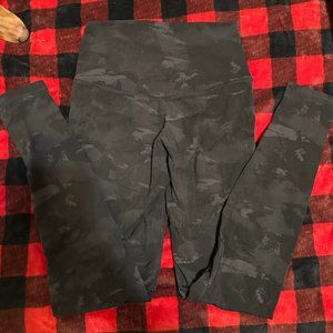 Colorfulkoala black and grey camouflage high waisted leggings